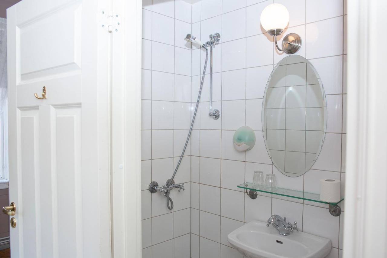 Skjerjehamn Hotel Anneland Bagian luar foto